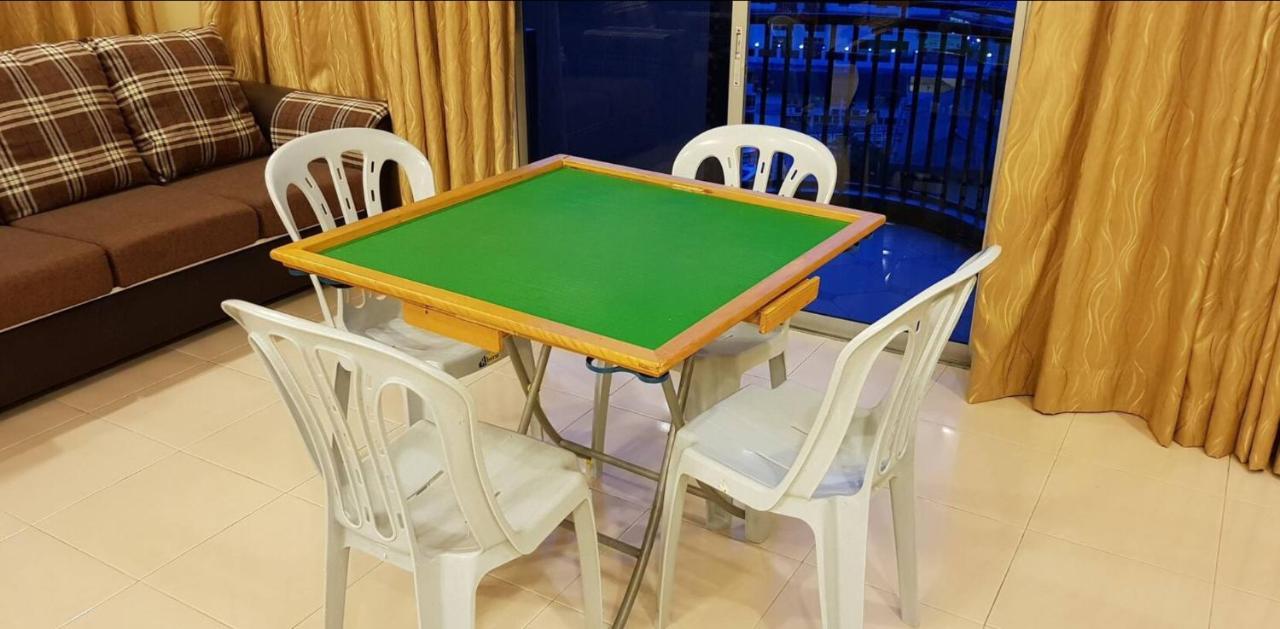 Crown Imperial Court Apartment مرتفعات كاميرون المظهر الخارجي الصورة
