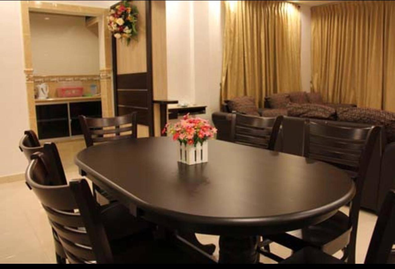 Crown Imperial Court Apartment مرتفعات كاميرون المظهر الخارجي الصورة